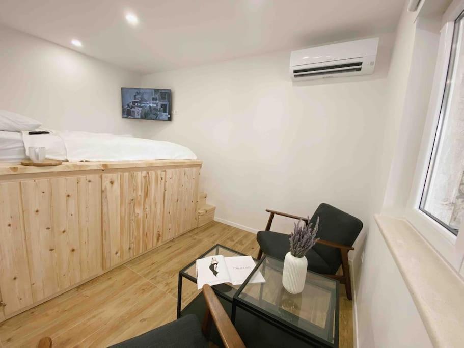 2Nd Hvar Home Apartments Hvar Town Luaran gambar