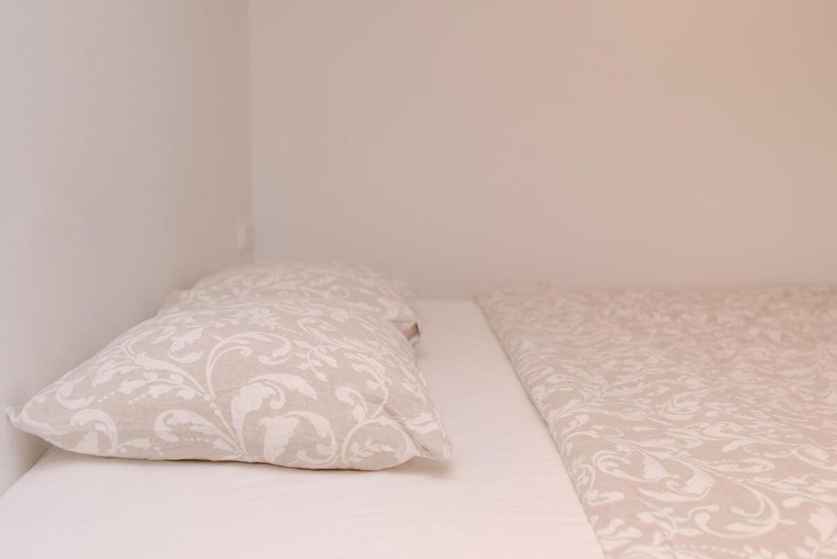 2Nd Hvar Home Apartments Hvar Town Luaran gambar